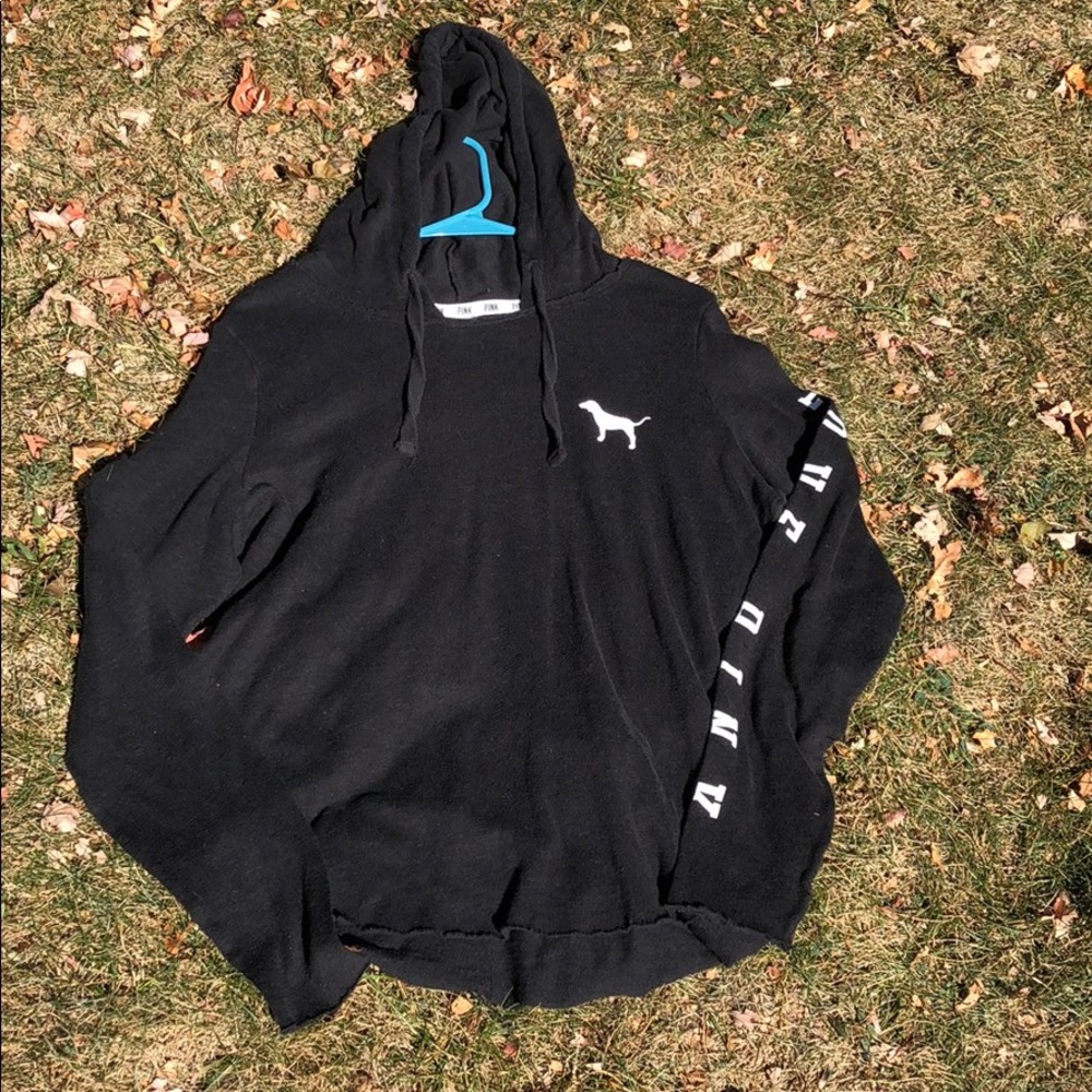 PINK VICTORIA’S SECRET hooded top